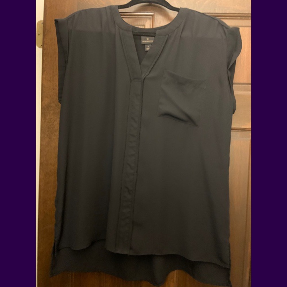 🔥*NEW*🔥Worthington black short-sleeve top